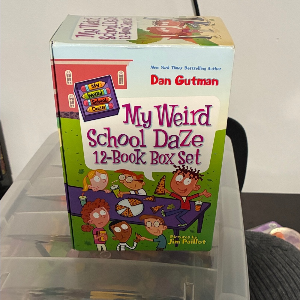 My Weird School Daze Book Set - Picture 2 of 3